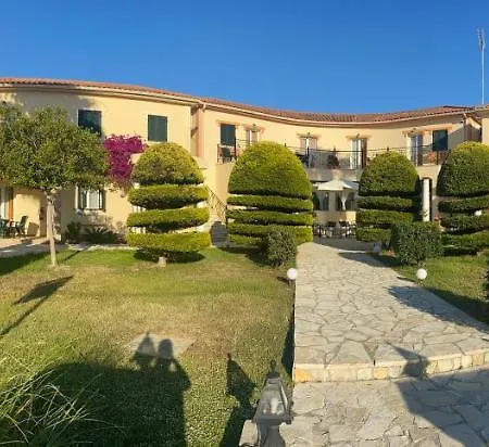 Aparthotel Elanthi Village