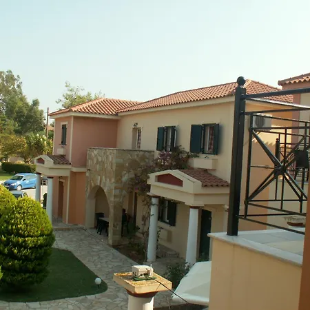 Aparthotel Elanthi Village 2*