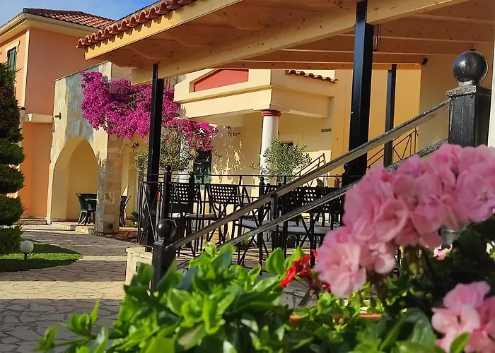Hotel apartamentowy Elanthi Village