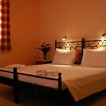 Elanthi Village شقة فندقية Kalamákion