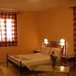 Elanthi Village