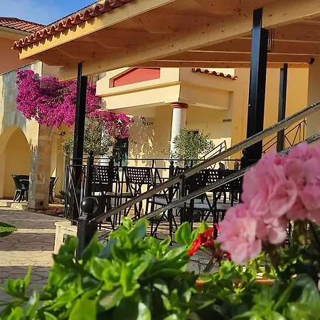 Hotel de apartamente Elanthi Village
