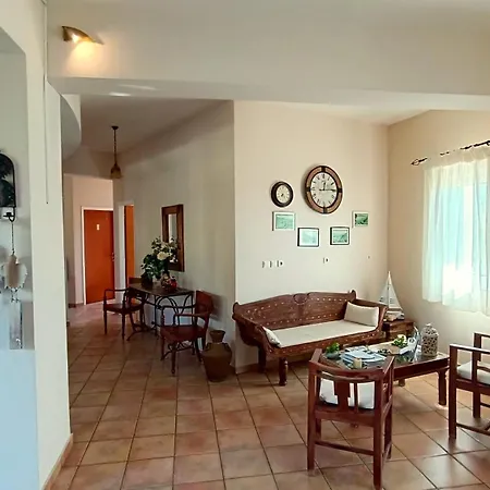 Ξενοδοχείο με διαμερίσματα Elanthi Village