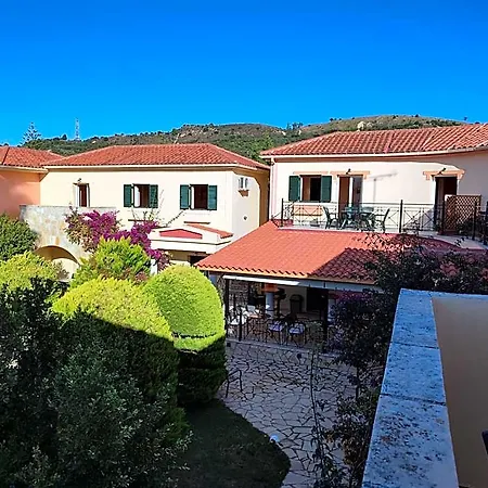 Apart-hotel Elanthi Village 4*