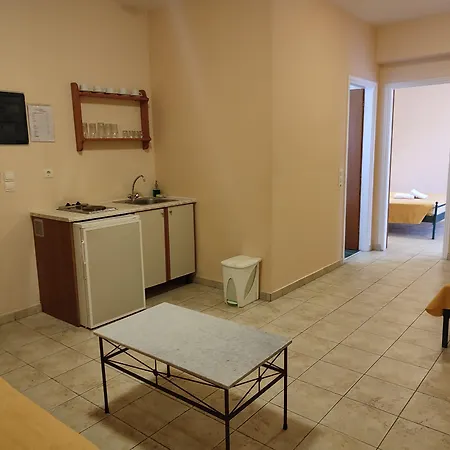 Elanthi Village Hotel de apartamente Kalamákion