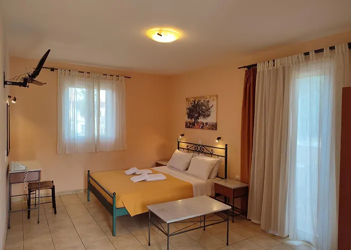 Elanthi Village Ξενοδοχείο με διαμερίσματα 4*