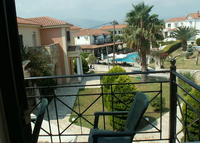 Elanthi Village Каламакион