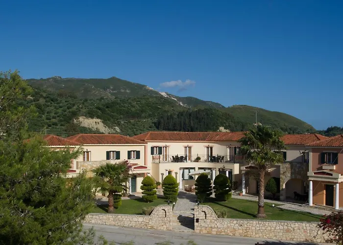 Elanthi Village Апарт-отель