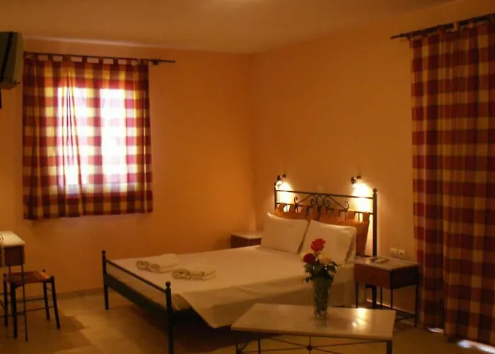 Elanthi Village