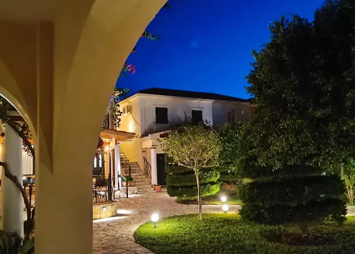 Elanthi Village Апарт-отель